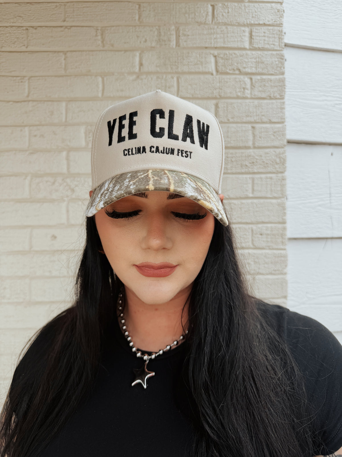 YEE CLAW Embroidered Camo Trucker Hat